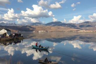 A Migráció Világa: Tükör Képünk a Jelenről és Jövőről