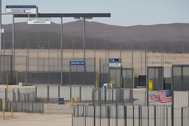 Az amerikai hatóságok újabb szigorú intézkedések a határ menti illegális bevándorlás megfékezésére