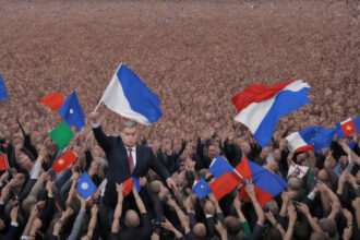 Medián: Orbán nem tudja megosztani az EU-t a magyarokkal, de Putyin híveit folyamatosan gyarapítja