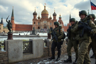 Oroszországi Kívánságlista: Szankciók Oldása és a Nyugati Kontinens Fegyverei